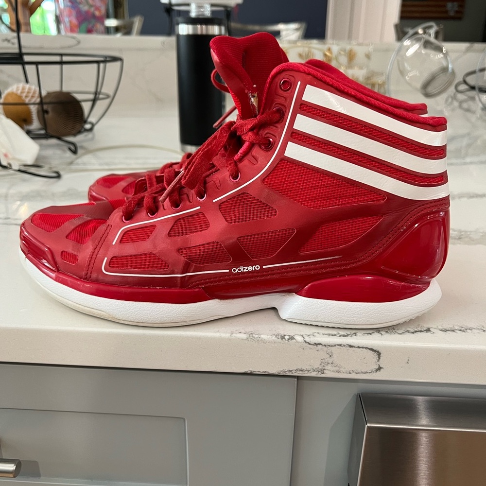Size 11 sneaker